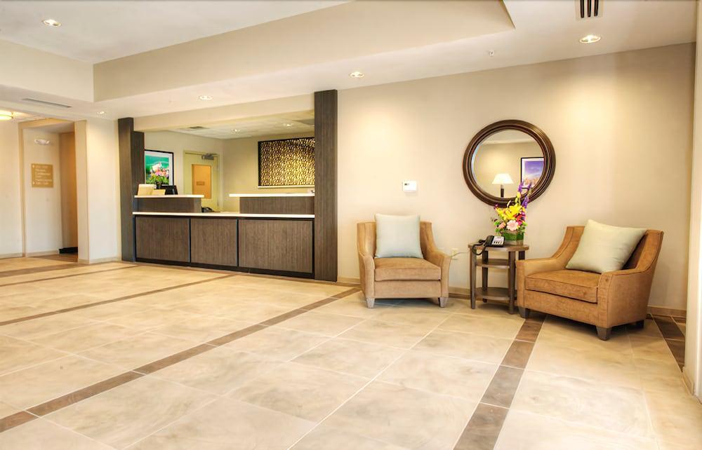Candlewood Sioux - Southern Hills By Ihg